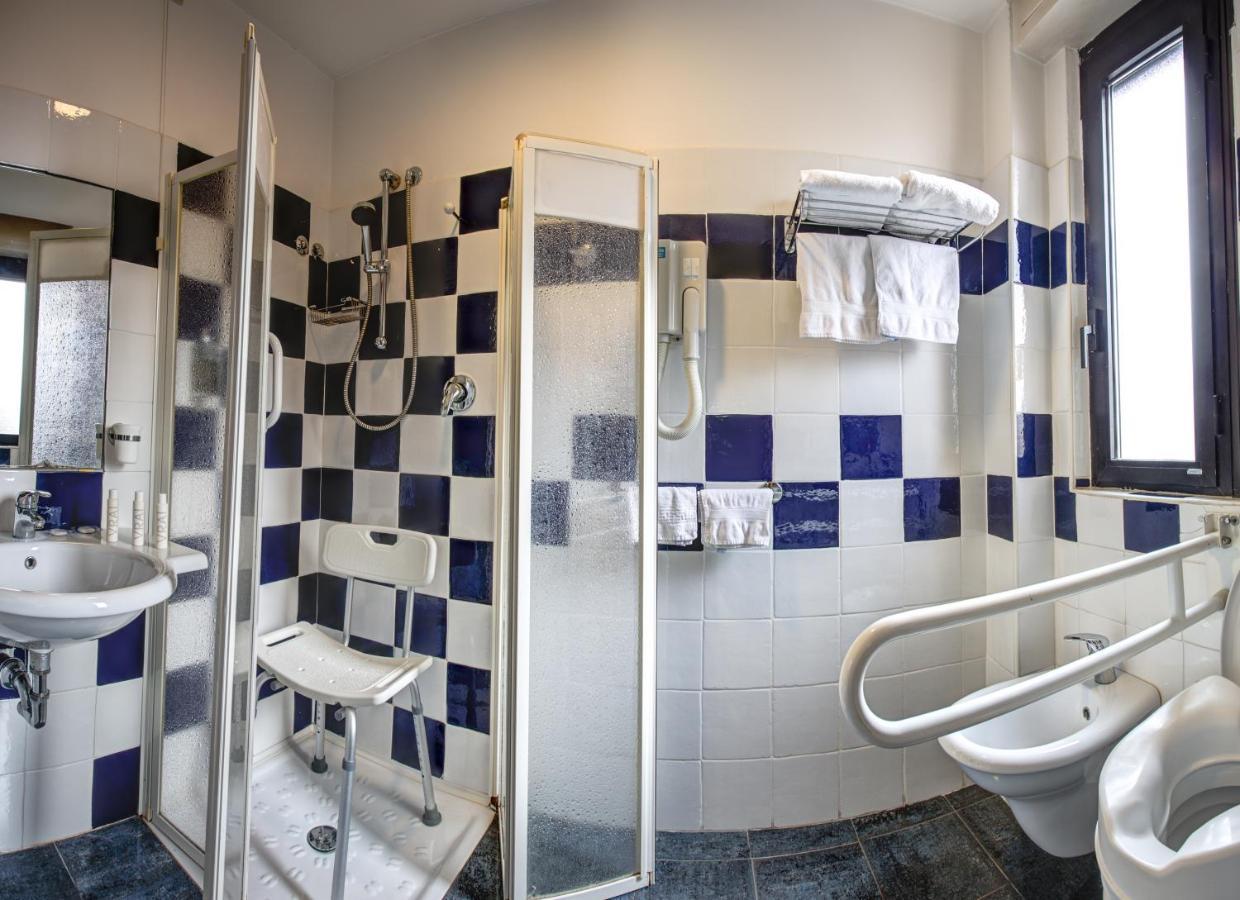 Hotel Genty Rimini Luaran gambar